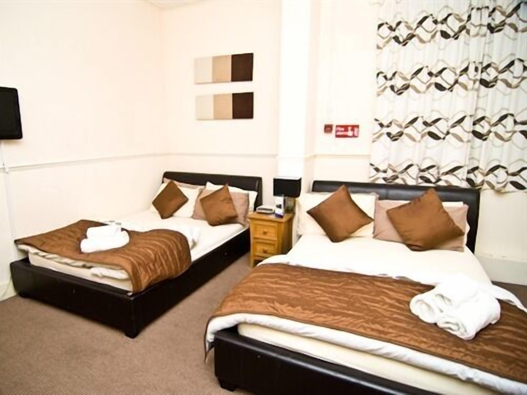 Skylark Guest House Hounslow Exterior foto