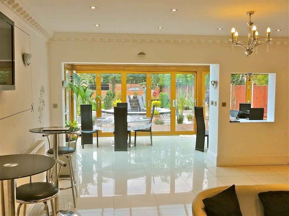 Skylark Guest House Hounslow Exterior foto