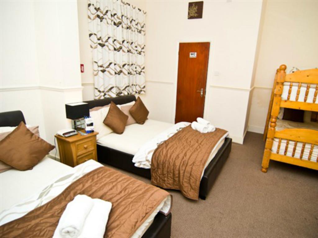 Skylark Guest House Hounslow Exterior foto