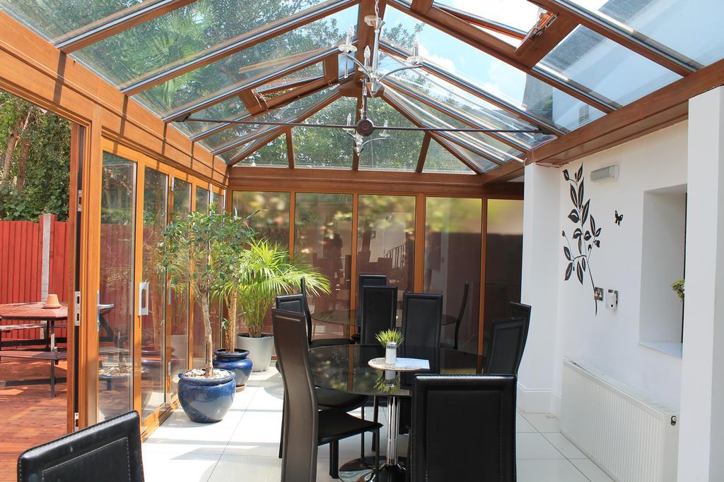 Skylark Guest House Hounslow Exterior foto