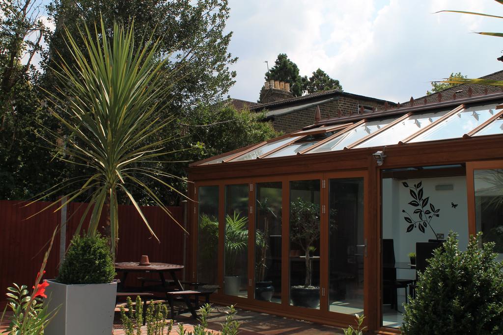 Skylark Guest House Hounslow Exterior foto